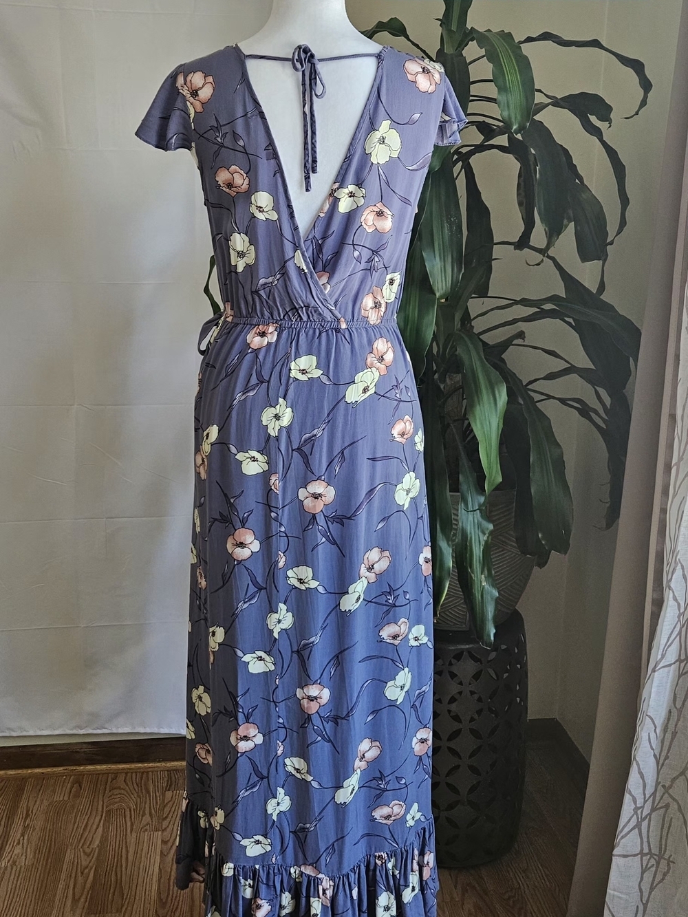 B·O·G Collective Floral Wrap Maxi Dress Size S Lavender Purple High-Low Ruffle - Picture 7 of 13